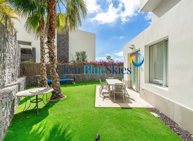 3 sypialnia Willa na sprzedaż w Playa San Juan, Guía de Isora z basenem garażem - 1 599 000 € (Ref: 9850856)