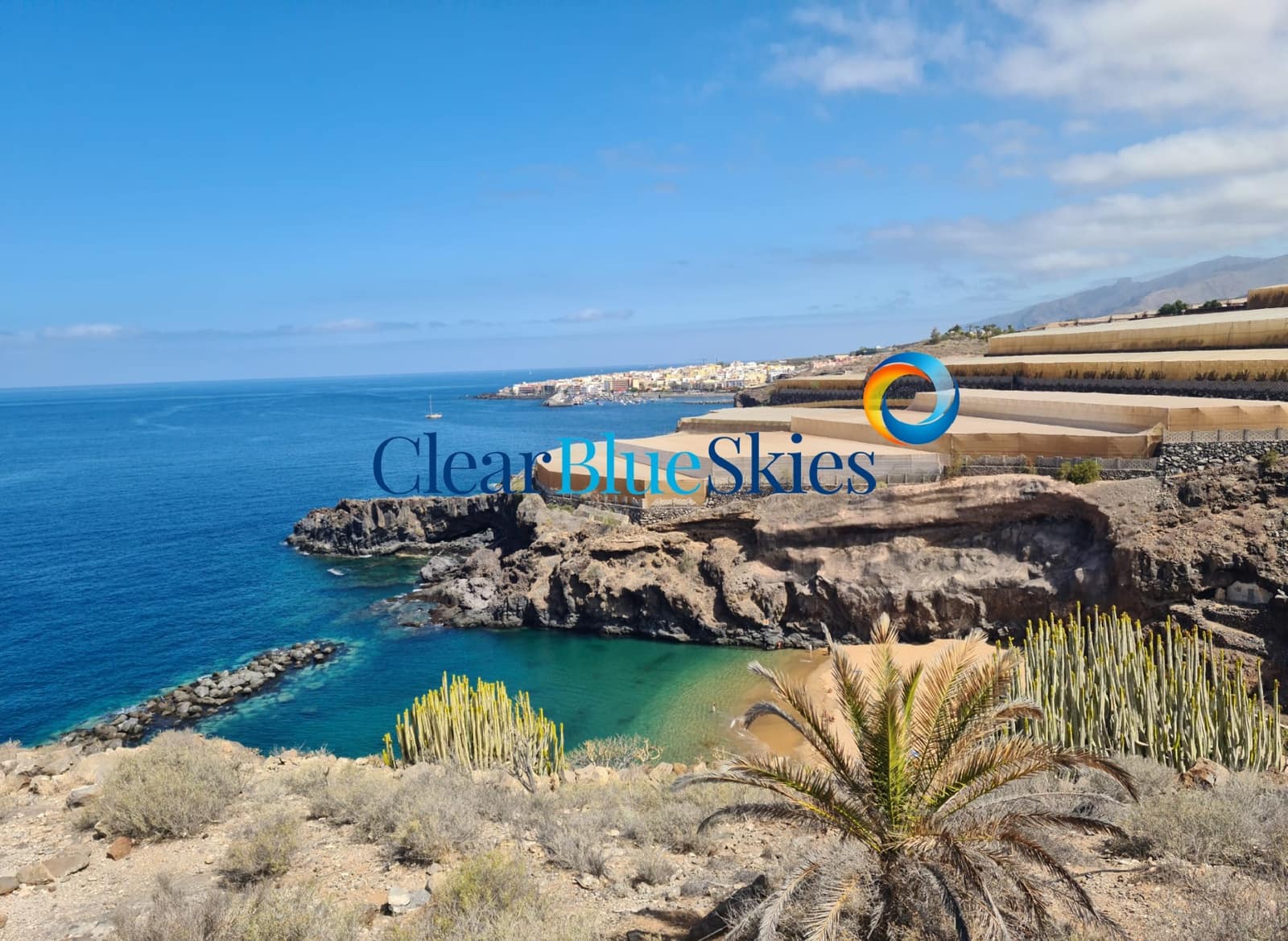 3 sypialnia Willa na sprzedaż w Playa San Juan z basenem garażem - 1 599 000 € (Ref: 9850856)