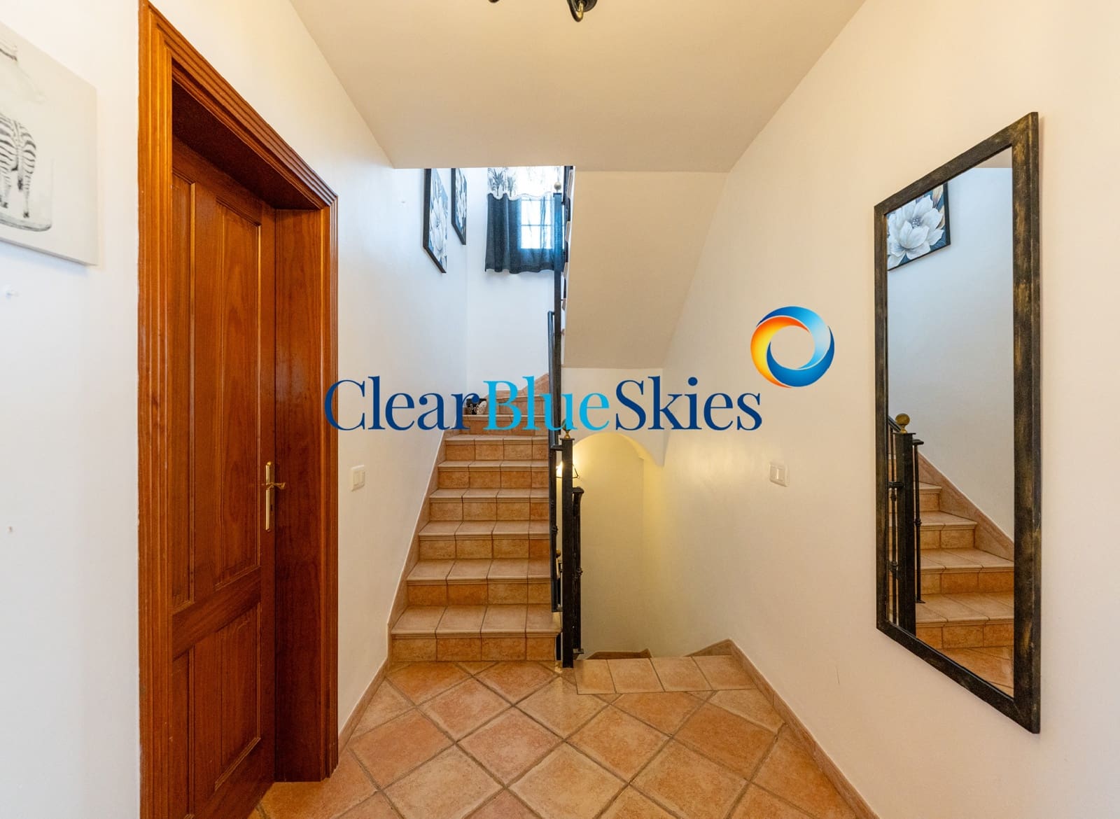 8 bedroom Villa for sale in Golf del Sur with garage - € 1,800,000 (Ref: 9850858)