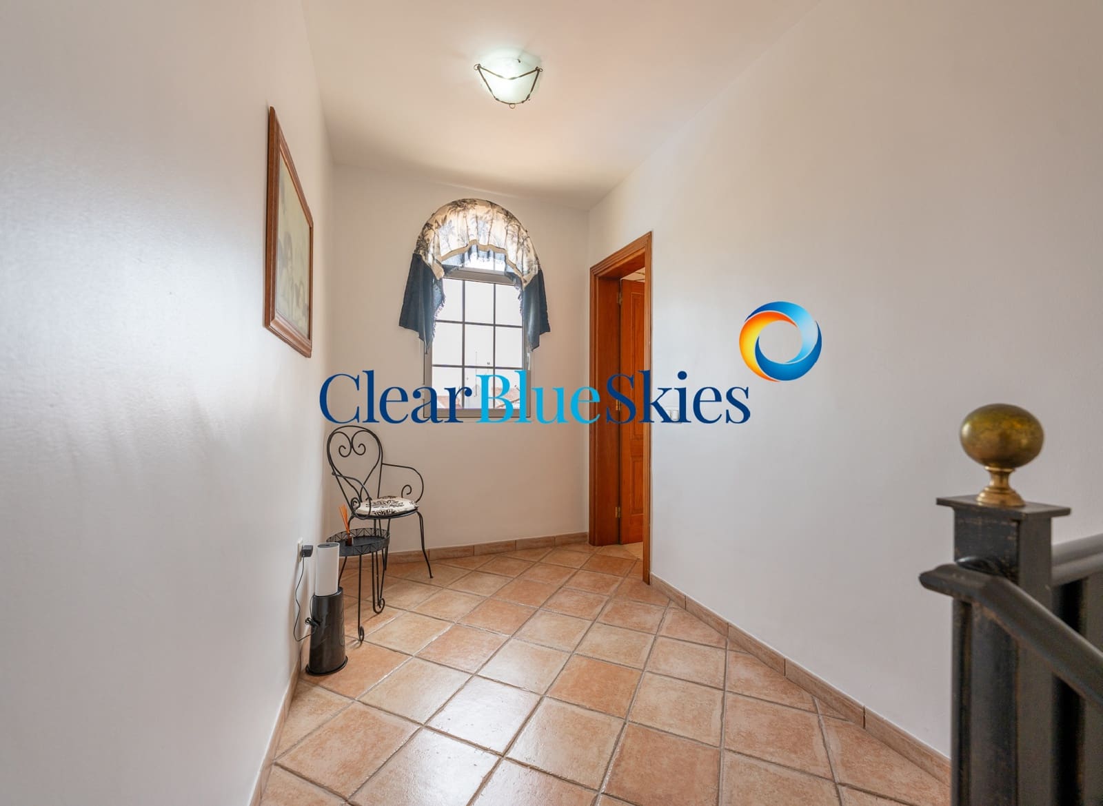 8 bedroom Villa for sale in Golf del Sur with garage - € 1,800,000 (Ref: 9850858)