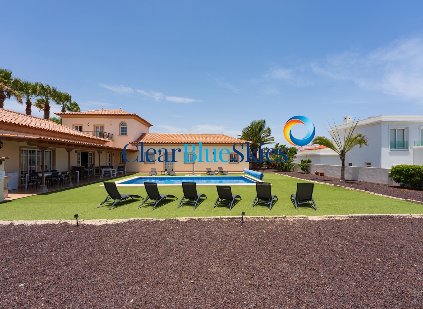 8 bedroom Villa for sale in Golf del Sur with garage - € 1,800,000 (Ref: 9850858)