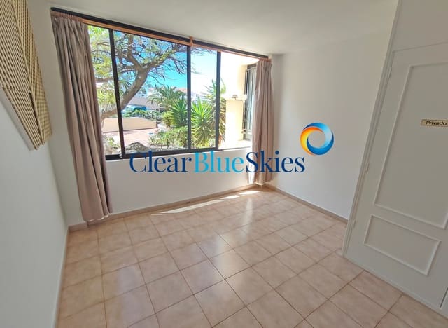 1 chambre Appartement à vendre à Los Cristianos, Arona avec piscine garage - 235 000 € (Ref: 9852075)