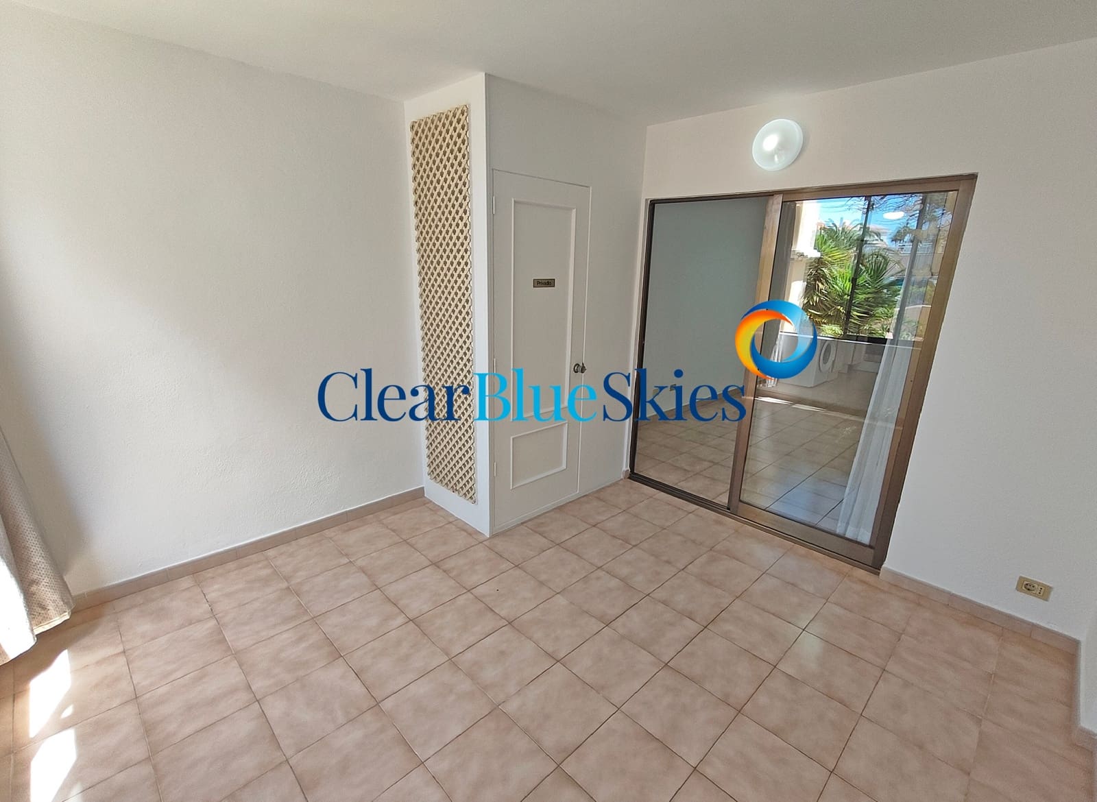1 chambre Appartement à vendre à Los Cristianos avec piscine garage - 235 000 € (Ref: 9852075)