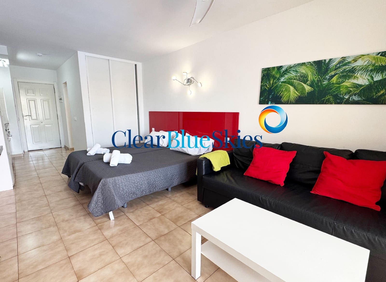 Studio te koop in Los Cristianos met garage - € 235.000 (Ref: 9863521)