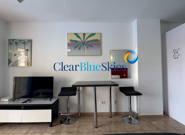 Studio te koop in Los Cristianos, Arona met garage - € 235.000 (Ref: 9863521)