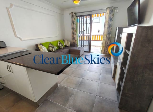 1 soveværelse Lejlighed til salg i Los Cristianos, Arona med swimmingpool garage - € 220.000 (Ref: 9877834)