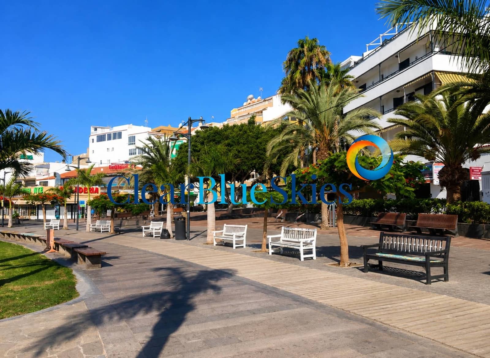1 soveværelse Lejlighed til salg i Los Cristianos med swimmingpool garage - € 220.000 (Ref: 9877834)