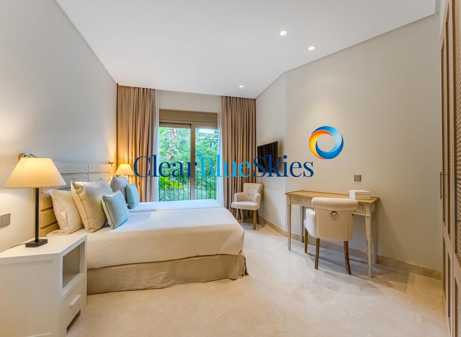 2 bedroom Apartment for sale in Playa San Juan with garage - € 720,000 (Ref: 9882575)