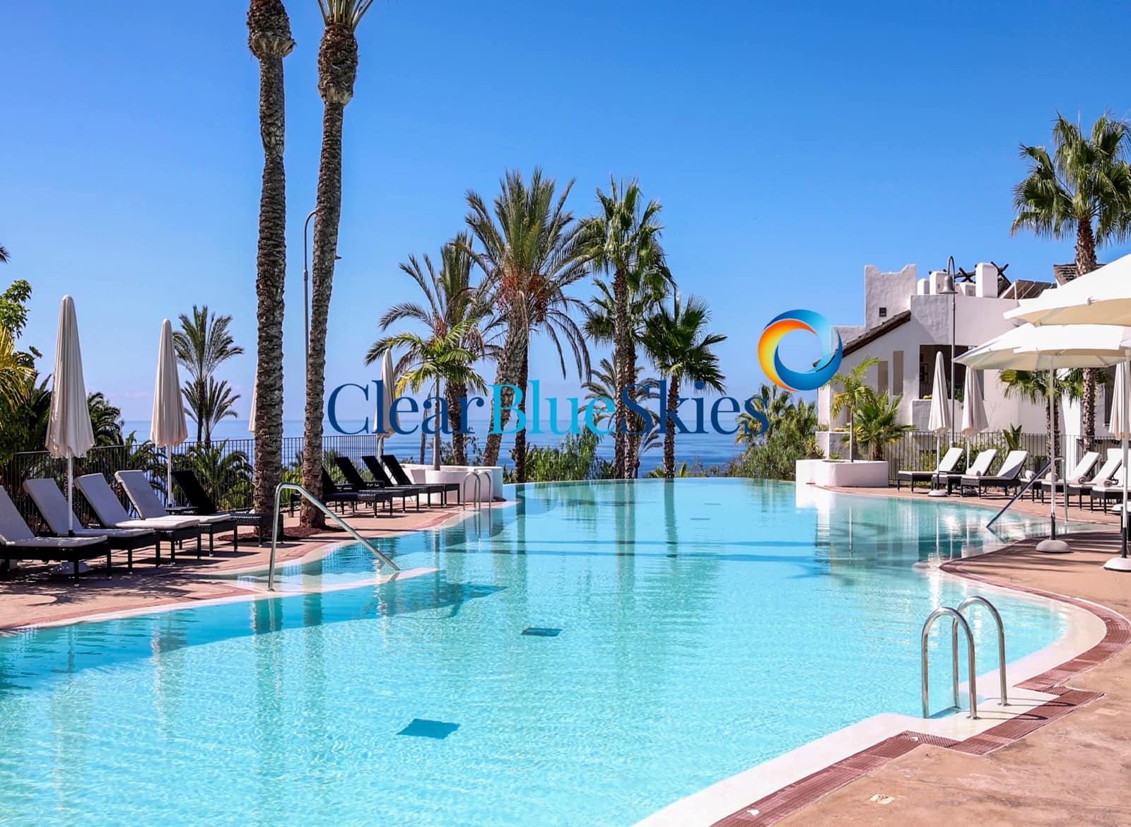 2 bedroom Apartment for sale in Playa San Juan with garage - € 720,000 (Ref: 9882575)