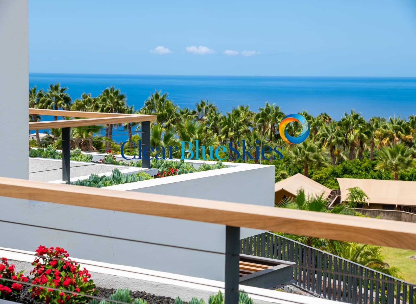2 sovrum Lägenhet till salu i Playa San Juan med pool - 1 095 000 € (Ref: 9895051)