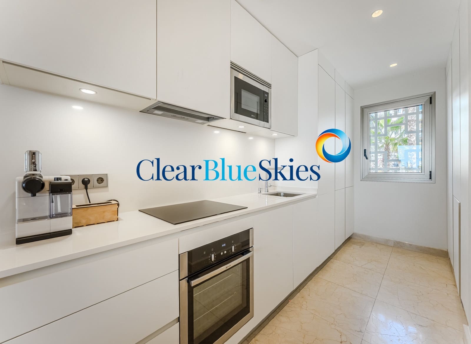 2 soverom Leilighet til salgs i Guia de Isora med svømmebasseng garasje - € 750 000 (Ref: 9902592)