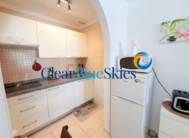 Studio te koop in Playa de las Americas, Arona met zwembad - € 249.000 (Ref: 9909018)