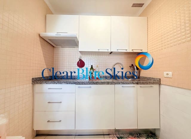 Studio te koop in Playa de las Americas, Arona met zwembad - € 249.000 (Ref: 9909018)