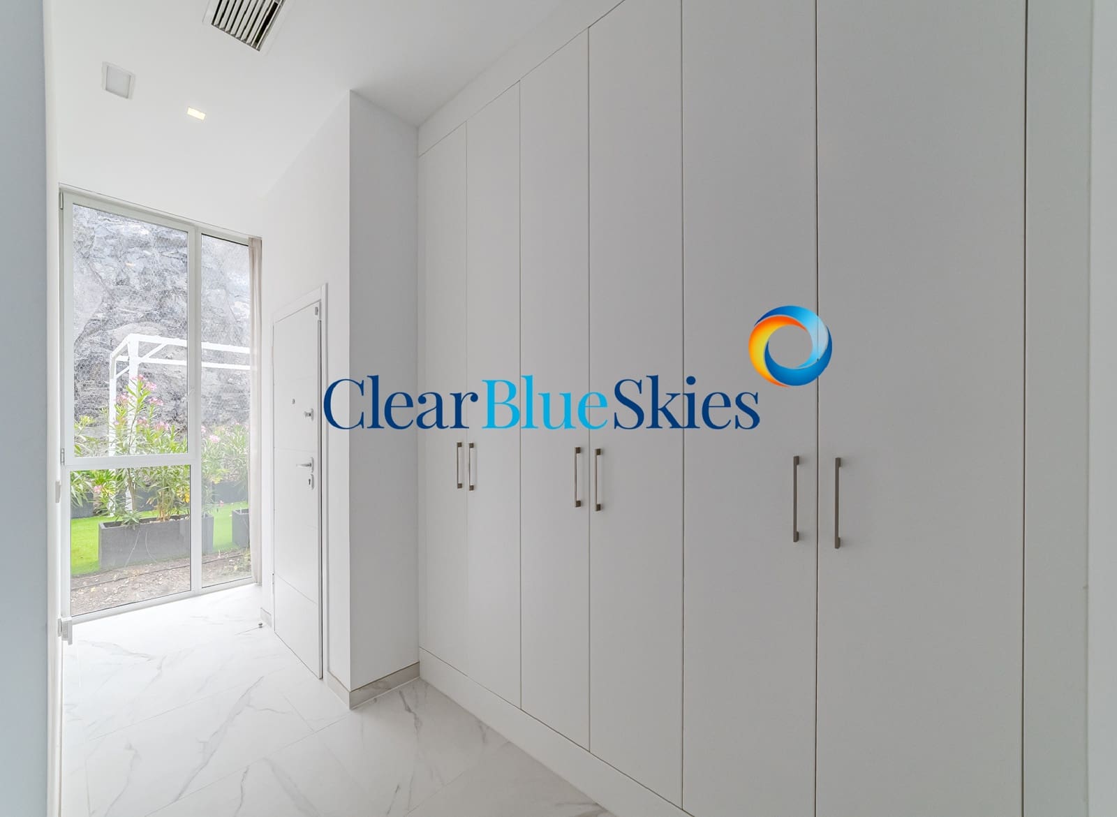 3 bedroom Penthouse for sale in Los Gigantes with pool garage - € 2,495,000 (Ref: 9912216)