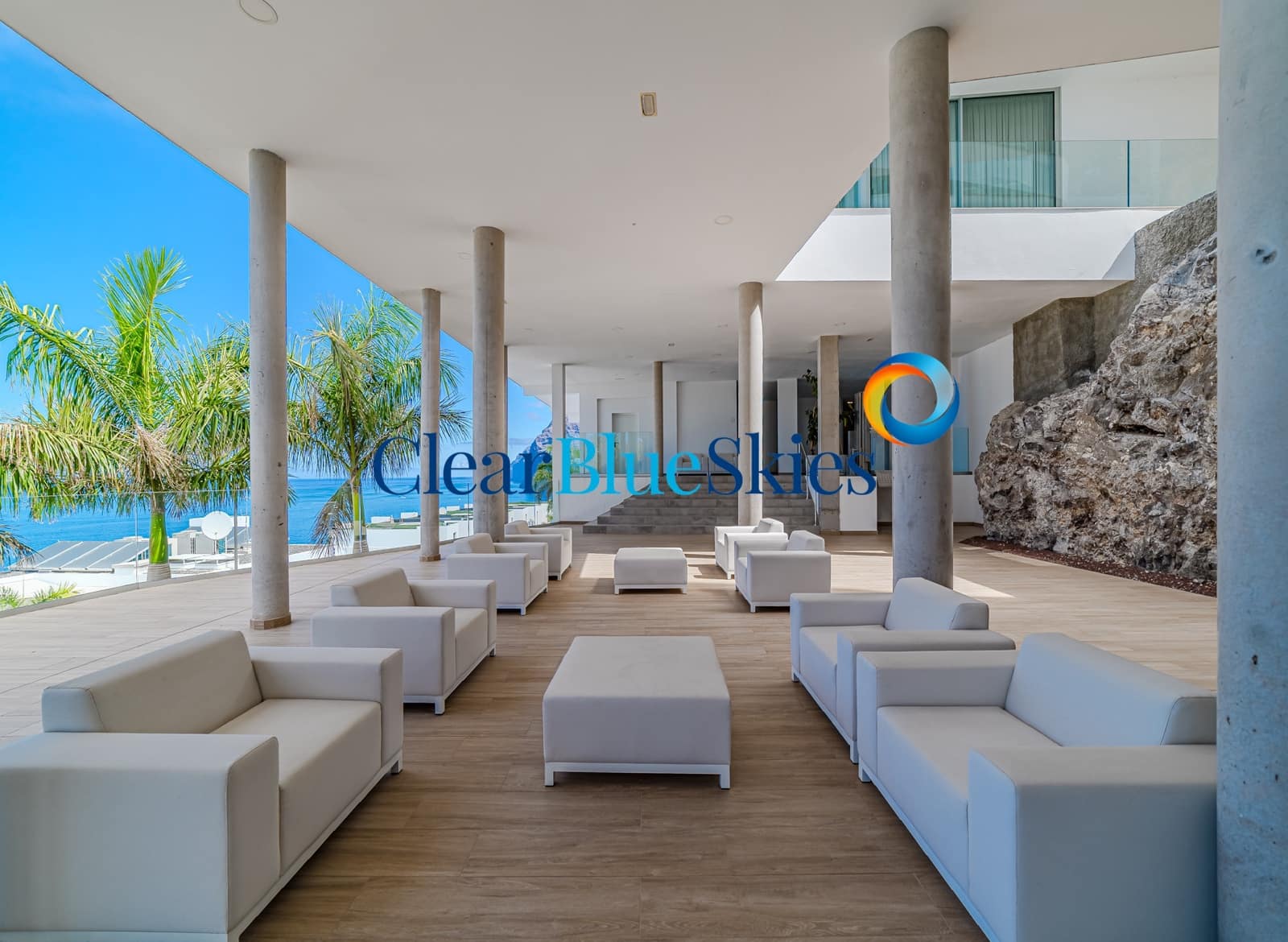 3 bedroom Penthouse for sale in Los Gigantes with pool garage - € 2,495,000 (Ref: 9912216)