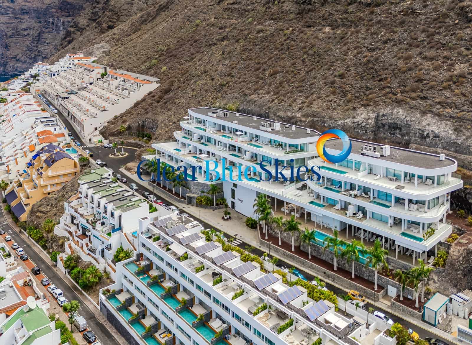 3 bedroom Penthouse for sale in Los Gigantes with pool garage - € 2,495,000 (Ref: 9912216)