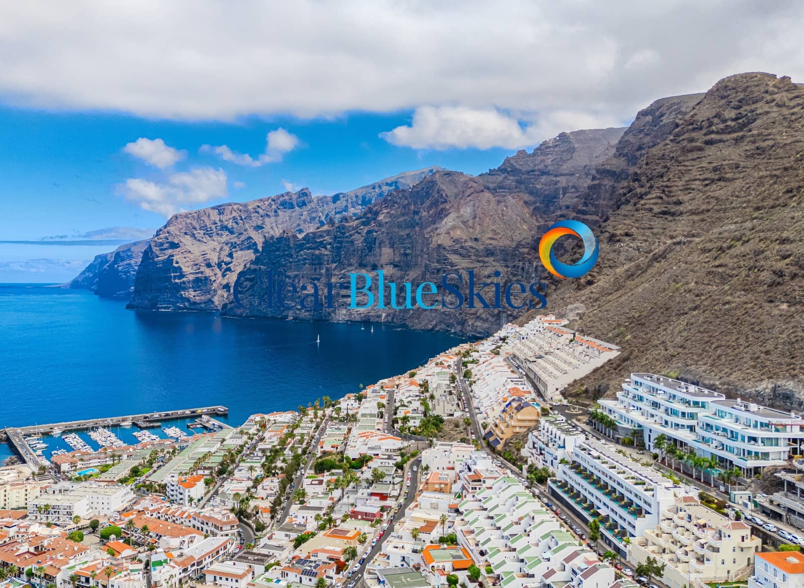 3 bedroom Penthouse for sale in Los Gigantes with pool garage - € 2,495,000 (Ref: 9912216)
