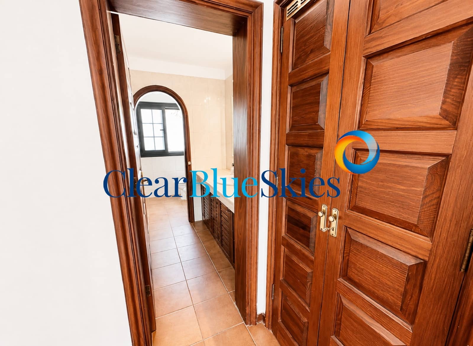 2 slaapkamer Bungalow te koop in Golf del Sur met zwembad garage - € 365.000 (Ref: 9914969)