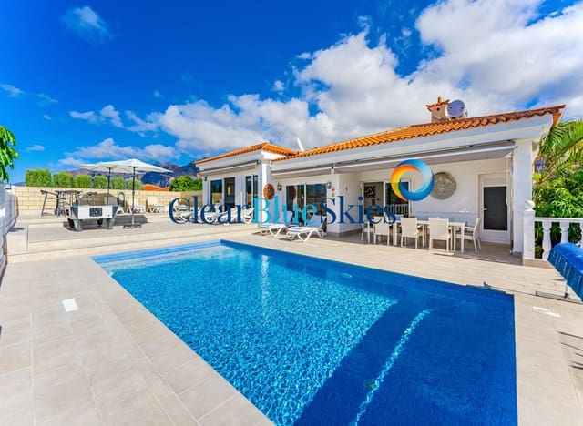 6 quarto Moradia para venda em Playa de la Arena, Santiago del Teide com piscina garagem - 1 195 000 € (Ref: 9914970)