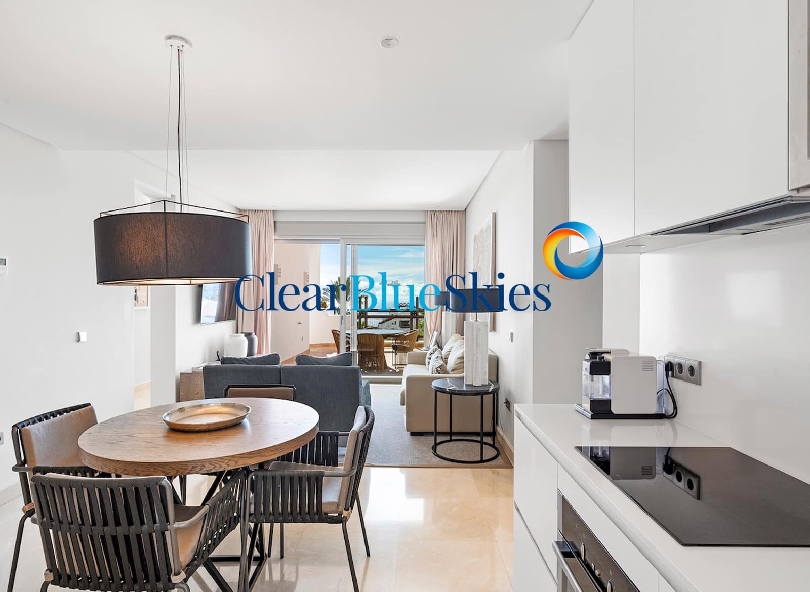 2 chambre Appartement à vendre à Guia de Isora avec piscine garage - 750 000 € (Ref: 9923037)