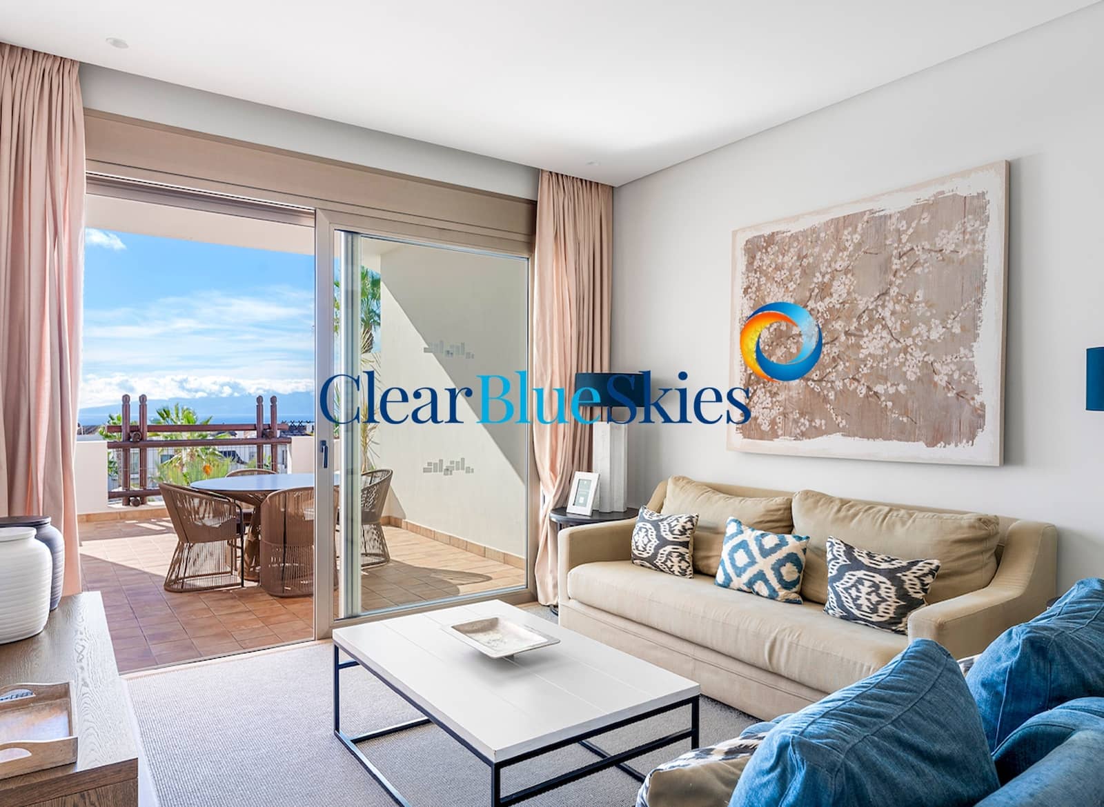 2 chambre Appartement à vendre à Guia de Isora avec piscine garage - 750 000 € (Ref: 9923037)