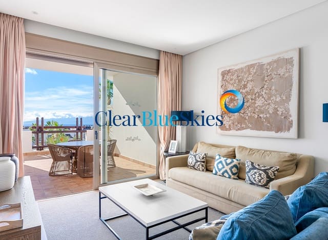 2 chambre Appartement à vendre à Guía de Isora avec piscine garage - 750 000 € (Ref: 9923037)