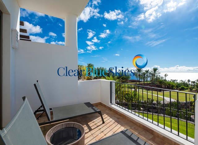 2 chambre Appartement à vendre à Guía de Isora avec piscine garage - 750 000 € (Ref: 9923037)