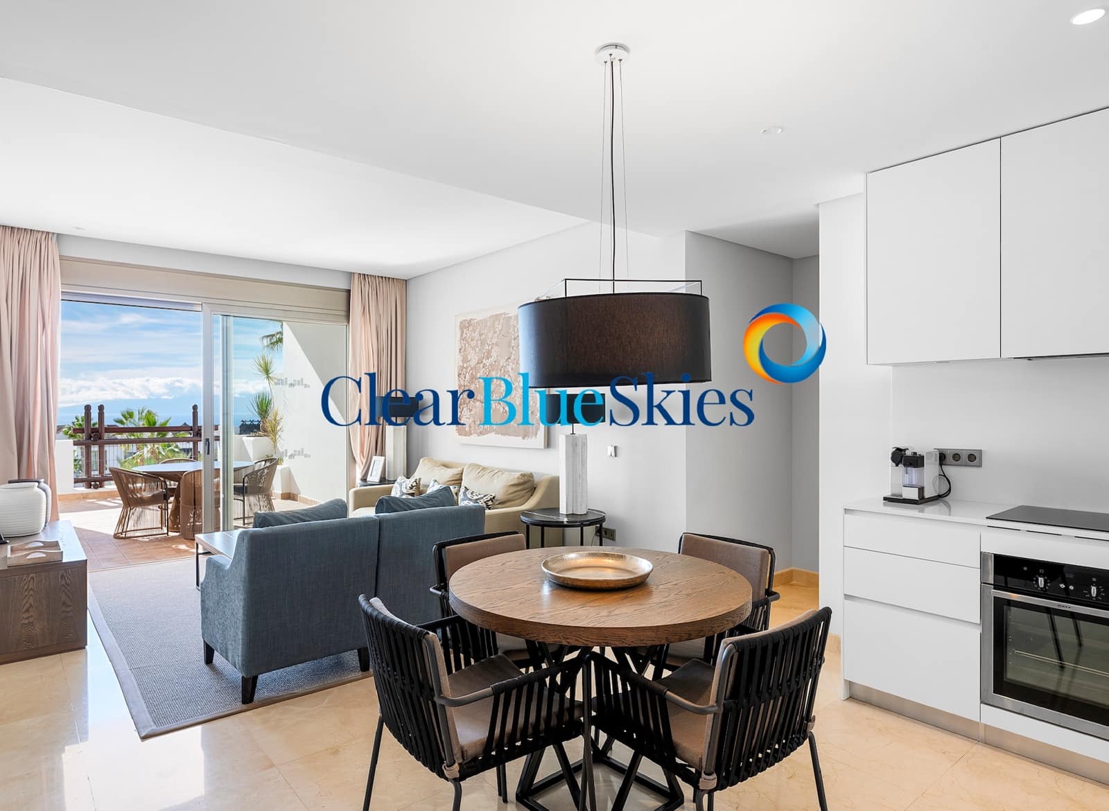 2 chambre Appartement à vendre à Guia de Isora avec piscine garage - 750 000 € (Ref: 9923037)