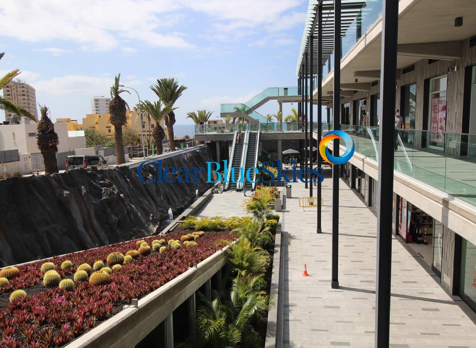 Apartamento de 1 habitación en Playa Paraiso en venta con piscina garaje - 239.000 € (Ref: 9926353)