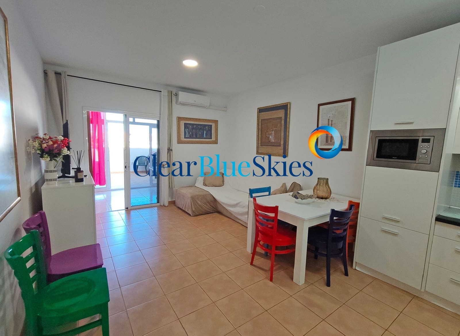 Apartamento de 1 habitación en Playa Paraiso en venta con piscina garaje - 260.000 € (Ref: 9926354)