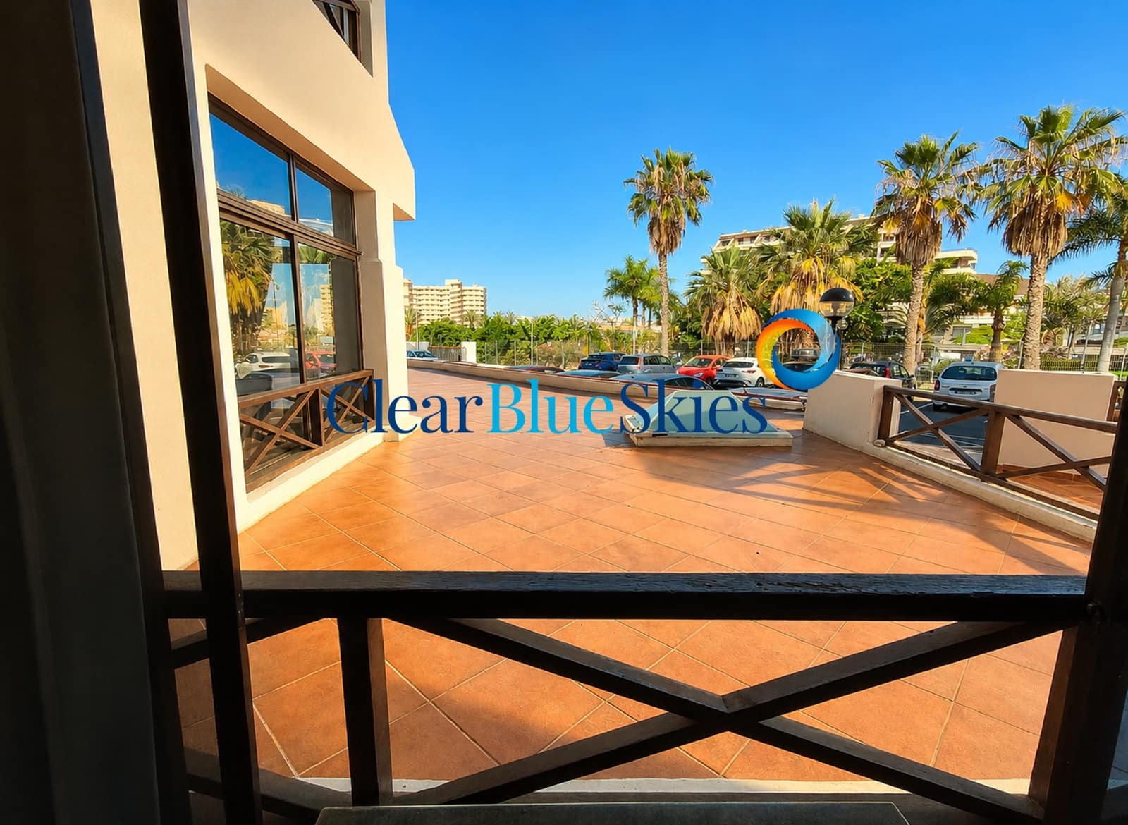 1 bedroom Apartment for sale in Los Cristianos with pool garage - € 219,000 (Ref: 9928464)