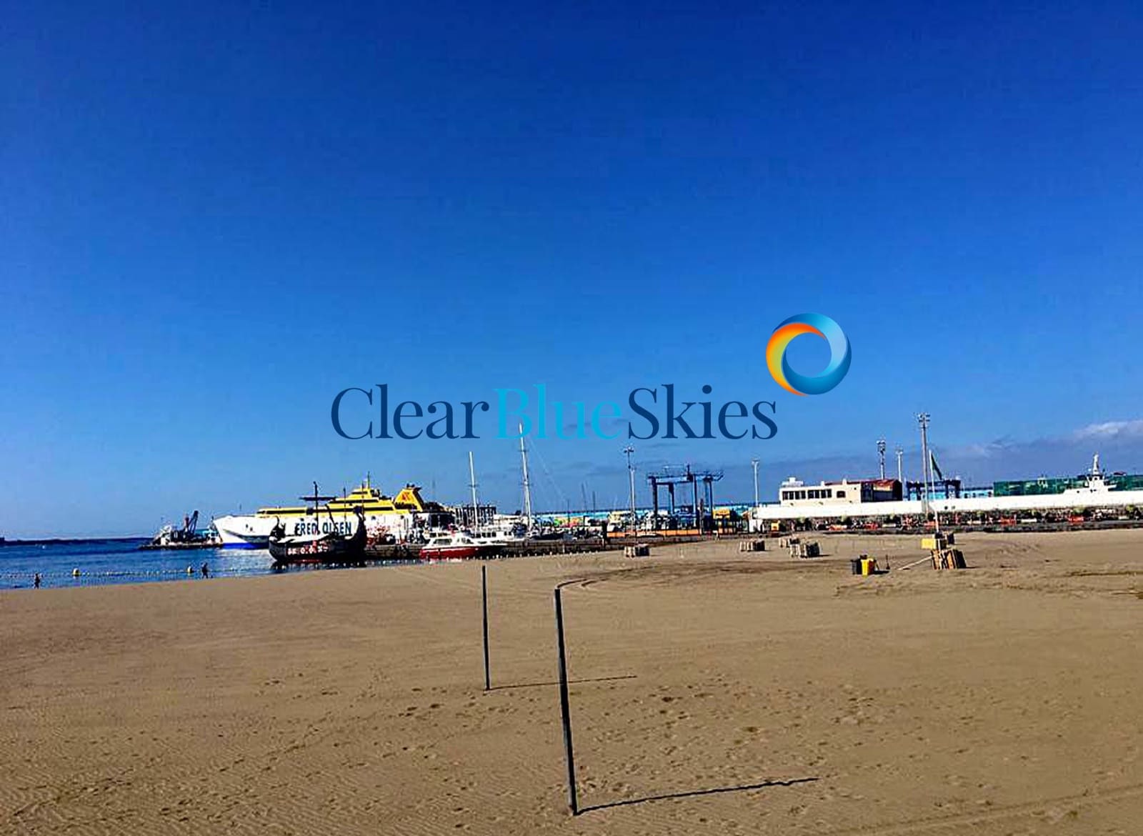 1 bedroom Apartment for sale in Los Cristianos with pool garage - € 219,000 (Ref: 9928464)