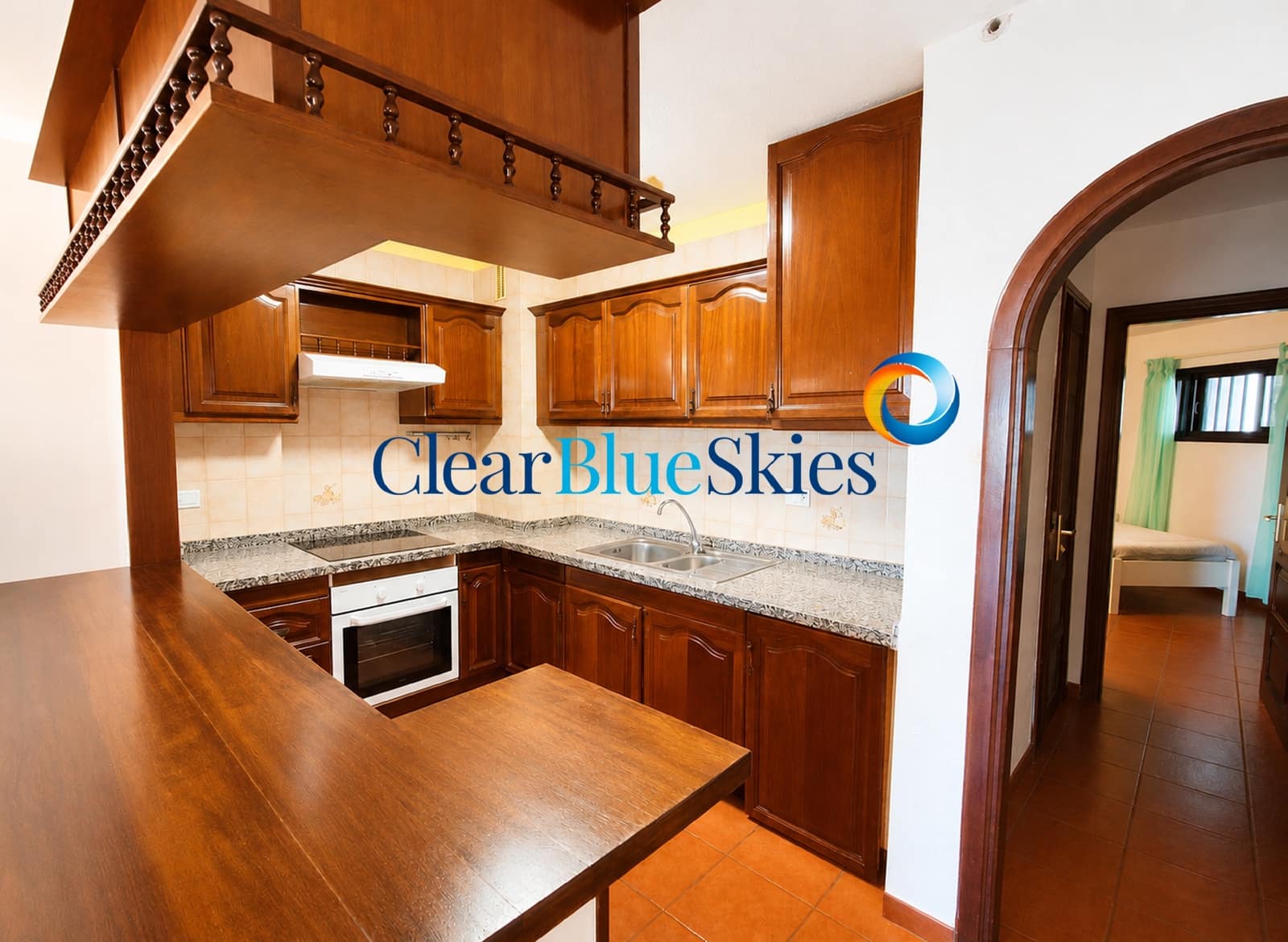 1 bedroom Apartment for sale in Los Cristianos with pool garage - € 219,000 (Ref: 9928464)