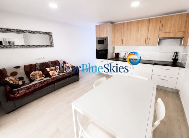 2 soverom Leilighet til salgs i Los Cristianos, Arona med svømmebasseng - € 299 999 (Ref: 9935175)