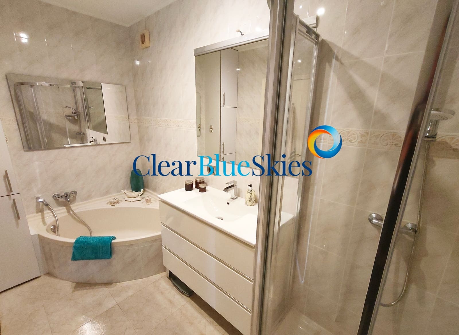 2 bedroom Apartment for sale in Costa Adeje with pool garage - € 495,000 (Ref: 9941500)