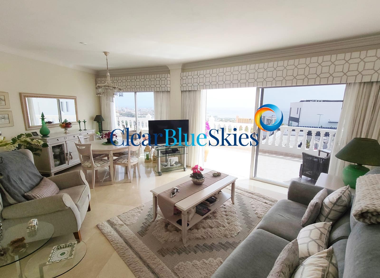 2 bedroom Apartment for sale in Costa Adeje with pool garage - € 495,000 (Ref: 9941500)