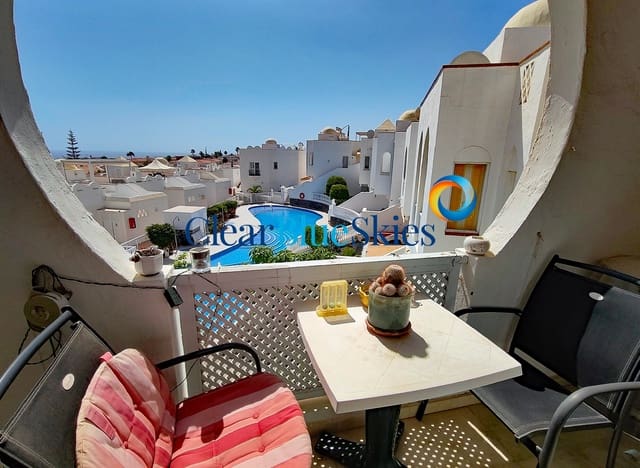 2 soverom Hus til salgs i Callao Salvaje, Adeje med svømmebasseng garasje - € 420 000 (Ref: 9944915)