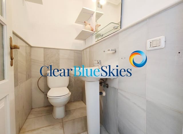 1 slaapkamer Appartement te koop in Golf del Sur, San Miguel de Abona met zwembad garage - € 225.000 (Ref: 9953405)