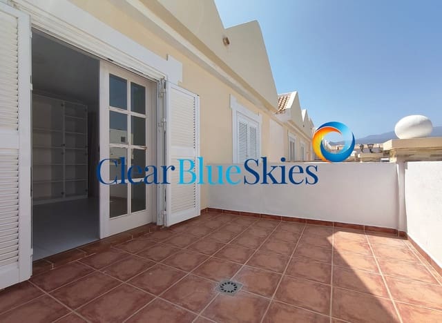 1 slaapkamer Appartement te koop in Golf del Sur, San Miguel de Abona met zwembad garage - € 225.000 (Ref: 9953405)