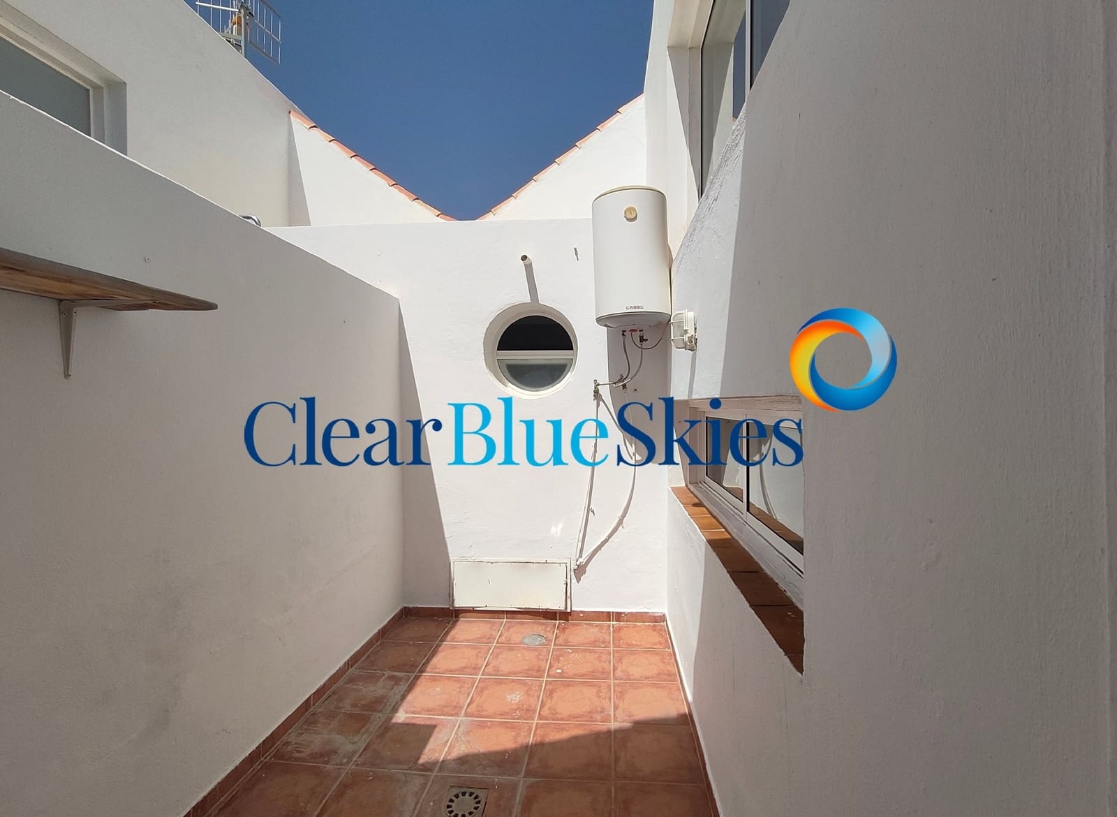 1 bedroom Apartment for sale in Golf del Sur with pool garage - € 225,000 (Ref: 9953405)