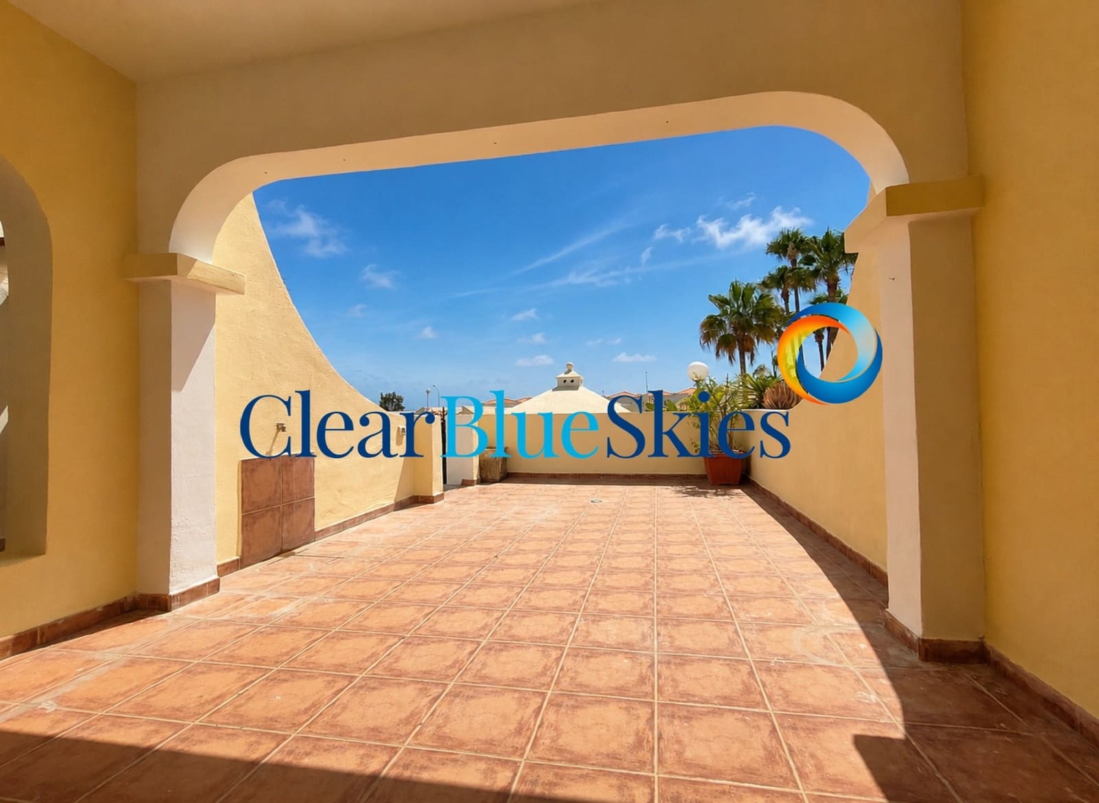 1 bedroom Apartment for sale in Golf del Sur with pool garage - € 225,000 (Ref: 9953405)