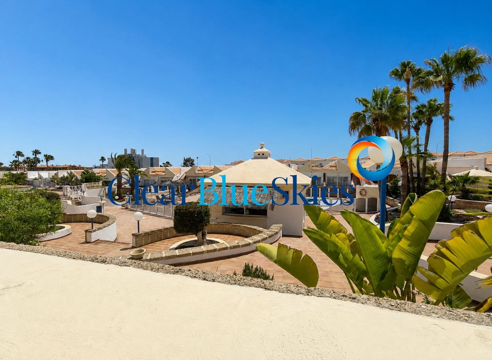 1 bedroom Apartment for sale in Golf del Sur with pool garage - € 225,000 (Ref: 9953405)