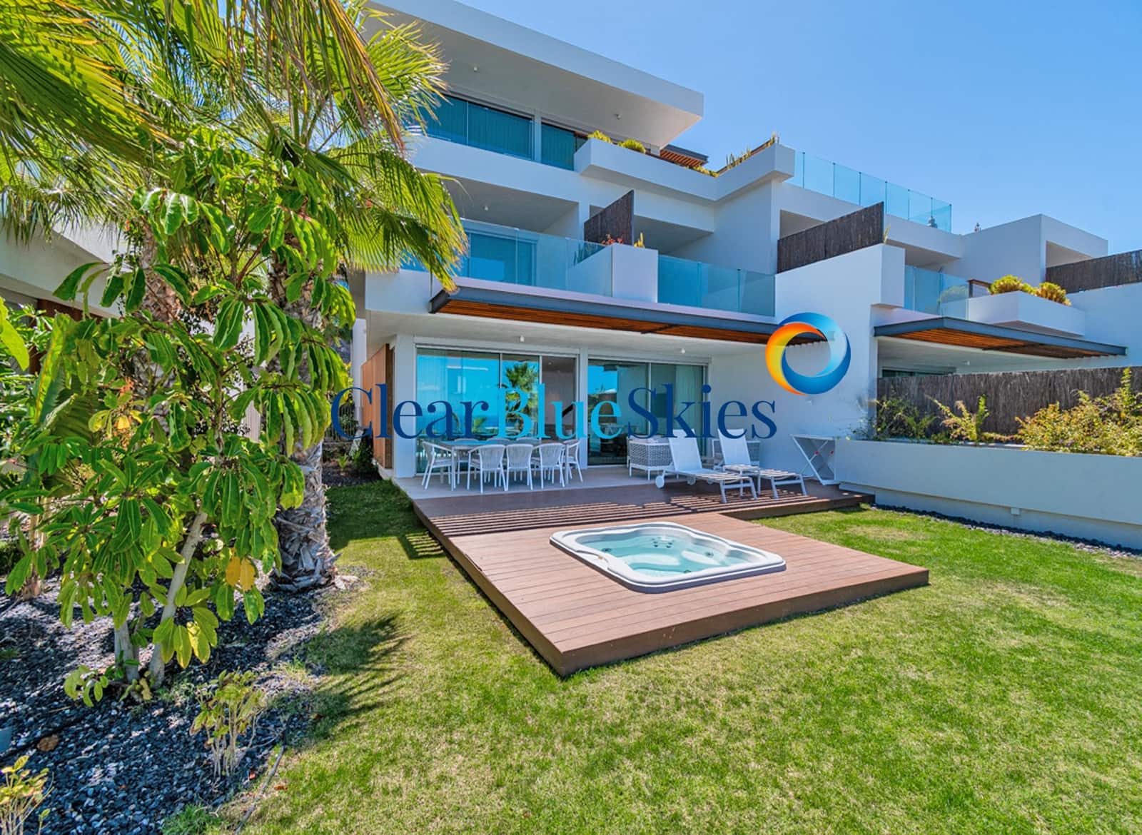 3 sovrum Lägenhet till salu i Playa San Juan med pool garage - 1 475 000 € (Ref: 9989943)