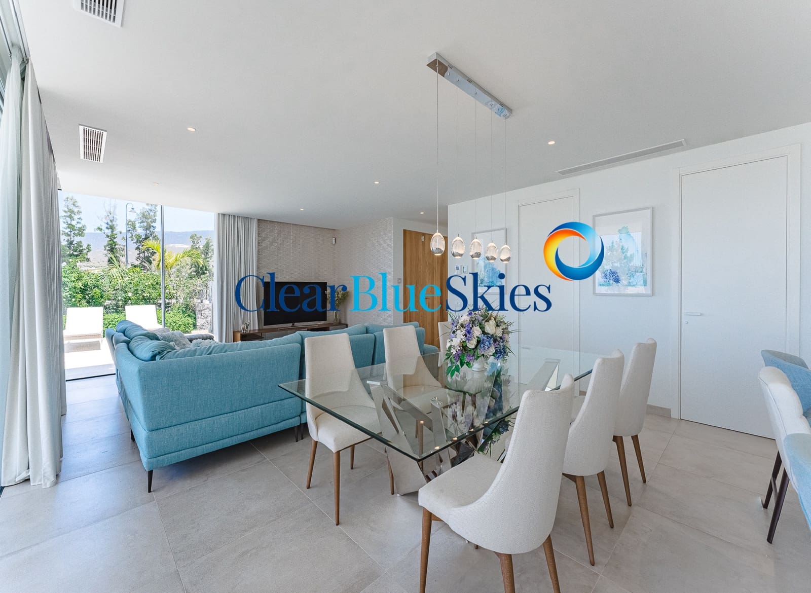 3 slaapkamer Villa te koop in Guia de Isora met zwembad garage - € 1.699.000 (Ref: 9993621)