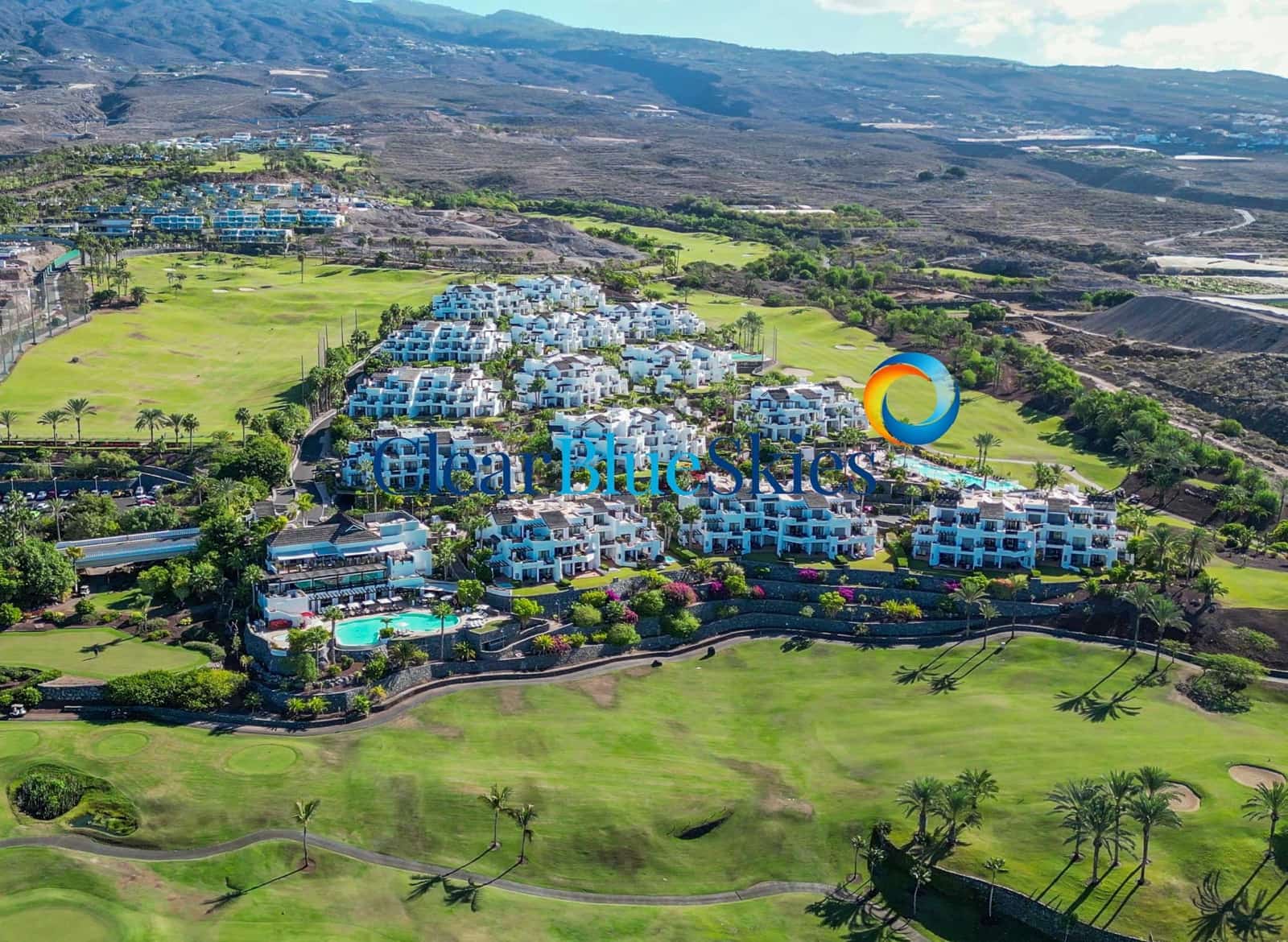 3 slaapkamer Villa te koop in Guia de Isora met zwembad garage - € 1.699.000 (Ref: 9993621)