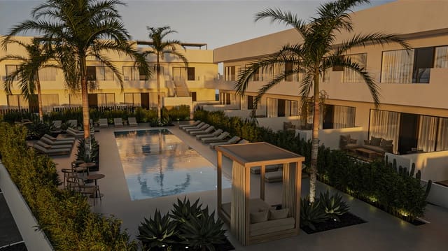 2 soveværelse Lejlighed til salg i Corralejo, La Oliva med swimmingpool garage - € 249.000 (Ref: 9131136)