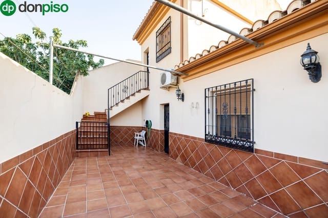 5 soveværelse Villa til salg i Vegas del Genil med garage - € 225.000 (Ref: 9143560)