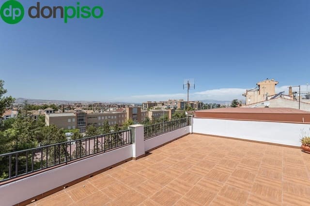 3 soverom Hus til salgs i Granada by med garasje - € 298 000 (Ref: 9161131)