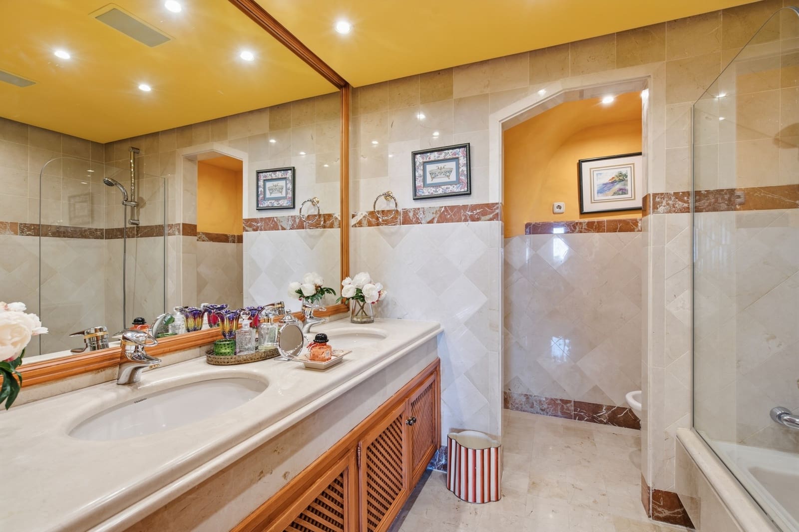 3 slaapkamer Penthouse te koop in Guadalmansa met zwembad garage - € 3.650.000 (Ref: 10142354)