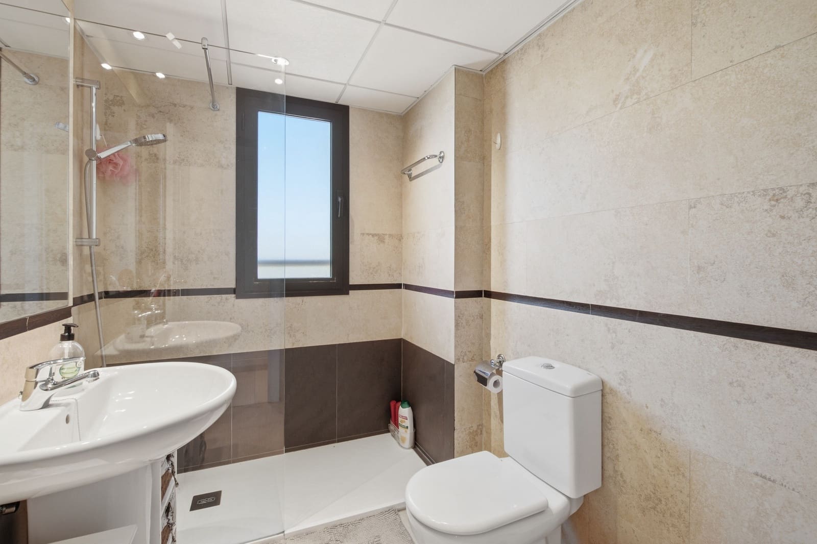 2 sypialnia Apartament na sprzedaż w New Golden Mile z basenem garażem - 550 000 € (Ref: 10164798)